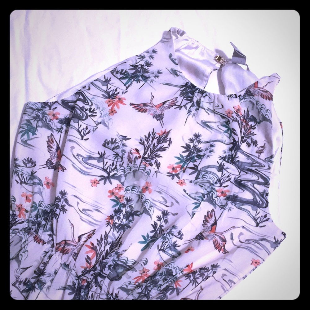 H&M Sleeveless Beige Crane print dress